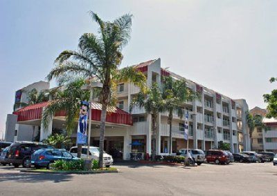 Motel 6 Anaheim Maingate Экстерьер фото